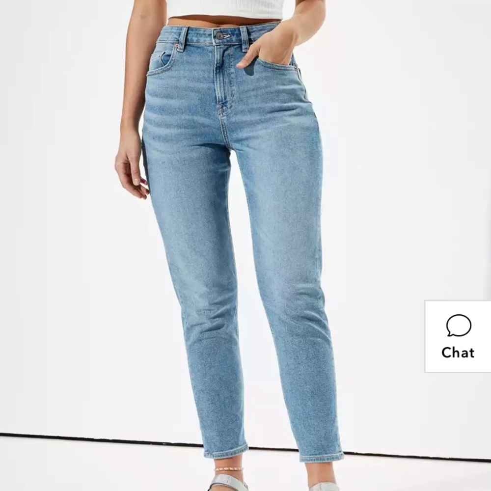 American Eagle Stretch Mom Jean